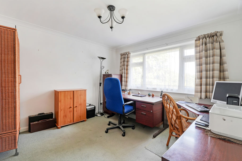 Burlington Grove Dore
